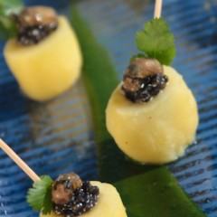 Pomme de Terre Rate au Caviar, Persil Plat et Jus d'Ortie